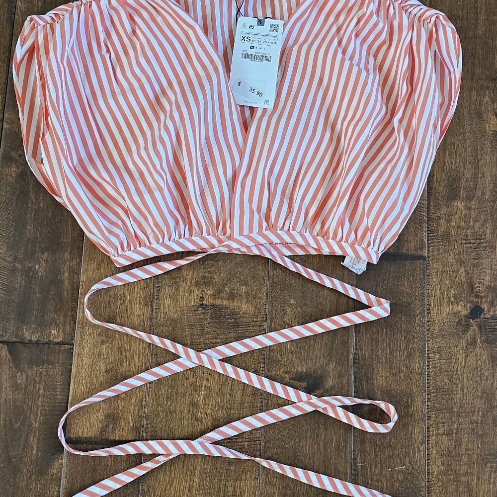 Top - Picture 4 of 4